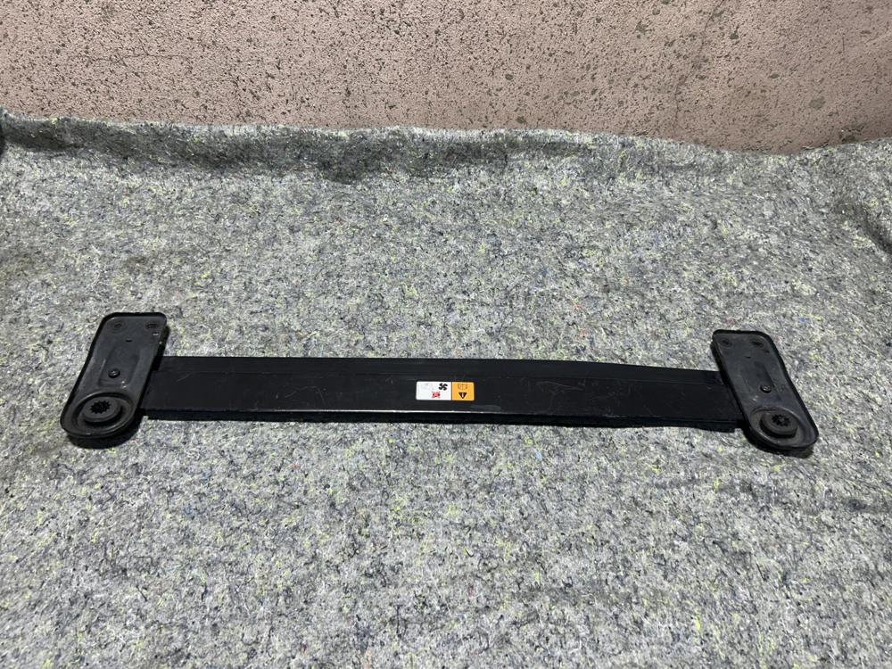 2015-2023 Ford Mustang Radiator Mount Bracket Set & Bar FR338K202AC879 – photo 1