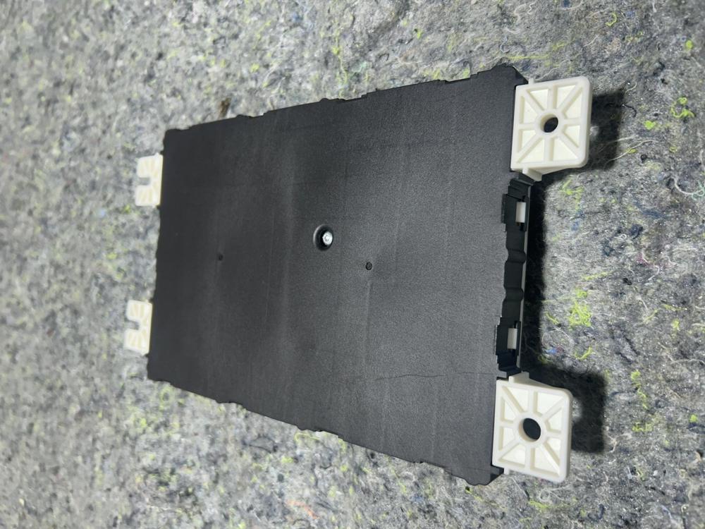 2014-2016 Maserati Ghibli Body Computer Control Module BCM Unit OEM P68282387AA – photo 4