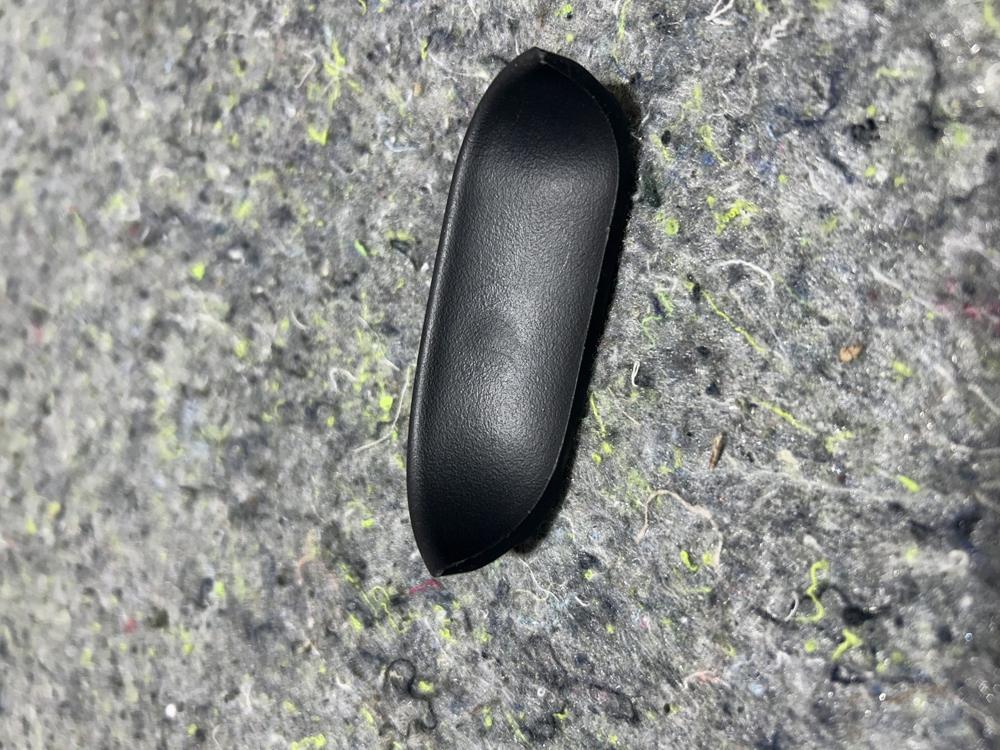 2009 2010 Jeep Patriot Rear Left Side Inner Door Handle Plug Cover Trim OEM – photo 2