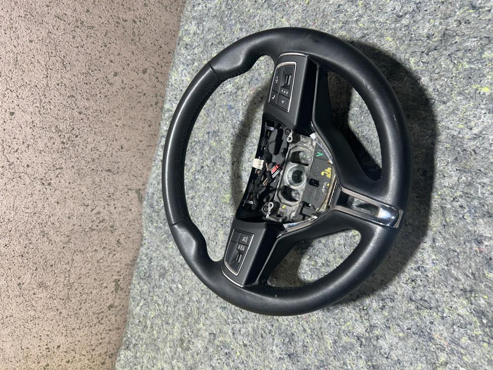 2014-2017 Maserati Ghibli Steering Wheel Black Leather 06700116660 OEM – photo 2