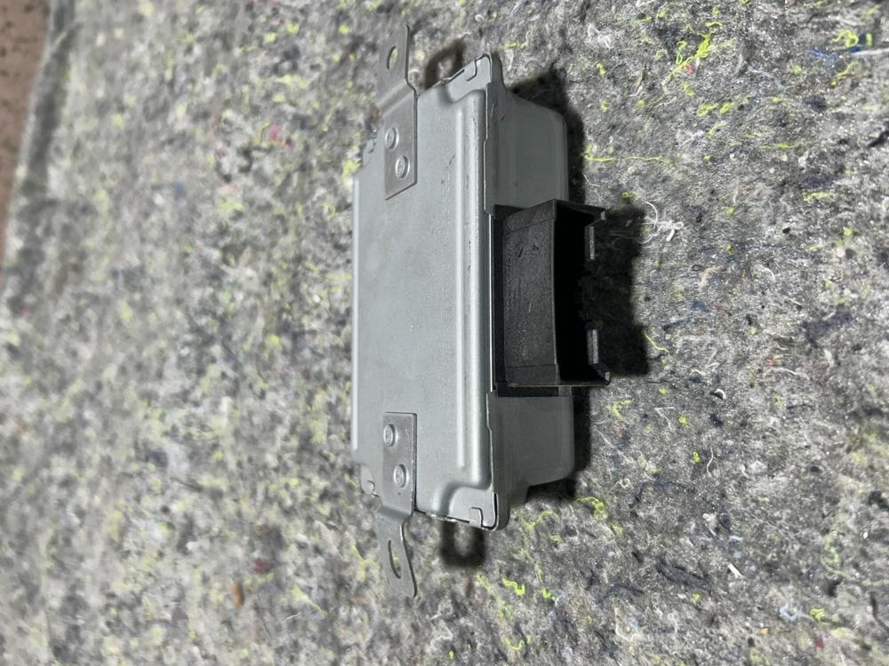 2014-2020 Maserati Ghibli Voltage Inverter Stabilizer OEM 56029583AB OEM – photo 3