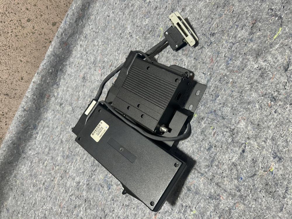 2000-2001 Mercedes W220 S500 CL500 Motorola Phone Communication Module SLN3752B – photo 2