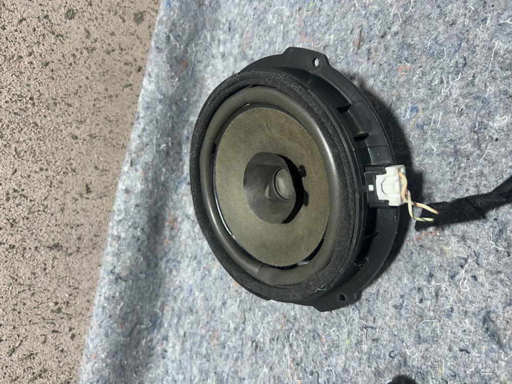 16-18 Ford Fusion Rear Door Speaker Right Side DS7T-18808-AA DG9T-14B533-CB OEM – photo 3