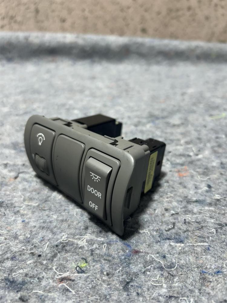 2006-2008 Sedona Interior Light Switch 933904D00KS OEM – photo 1