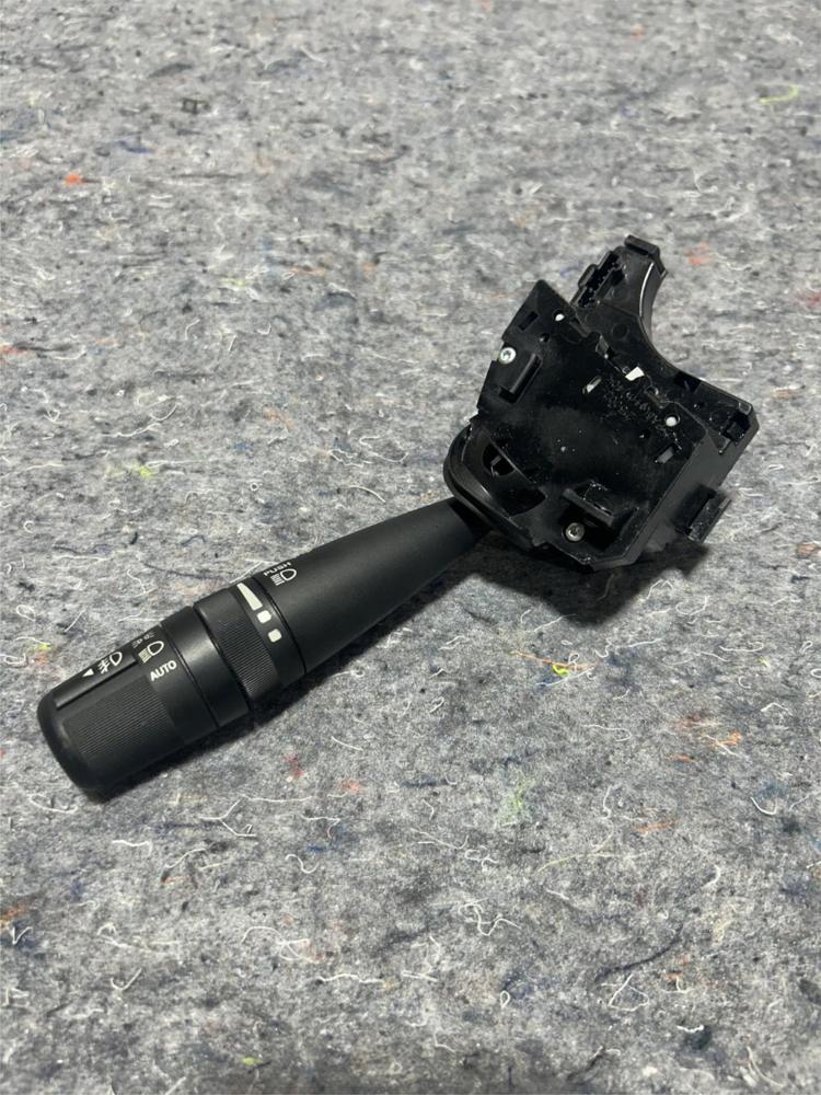 2007-2017 Jeep Compass Headlight Turn Signal Control Switch OEM – photo 1