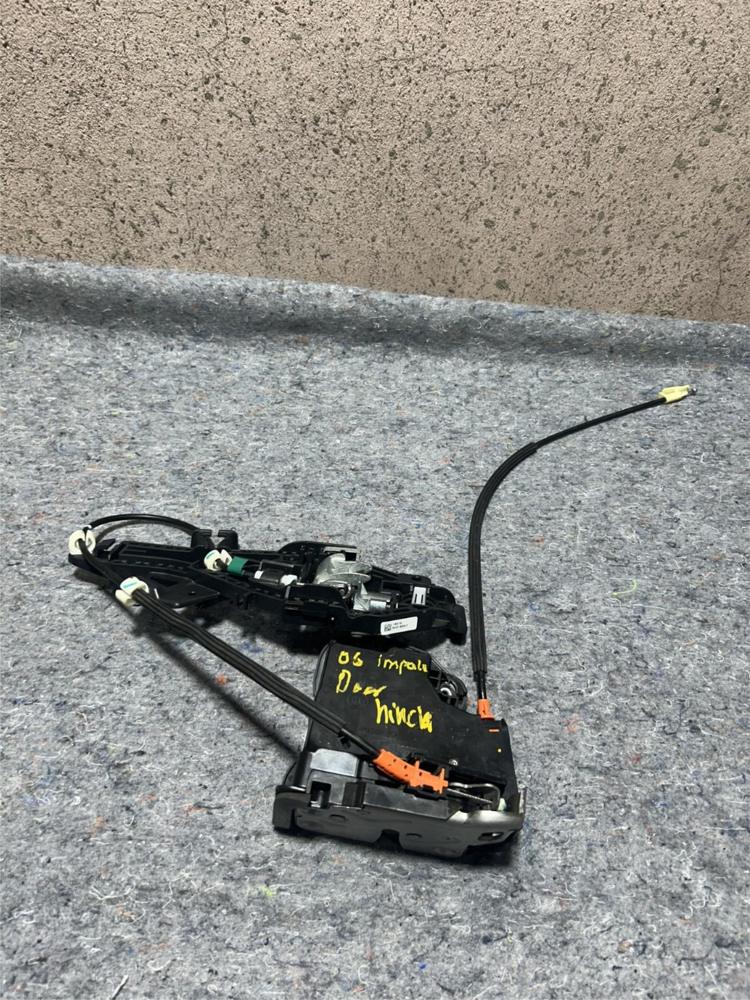 2016-2023 Chevrolet Malibu Rear Right Side Door Lock Latch Actuator OEM – photo 1