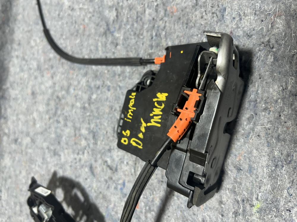 2016-2023 Chevrolet Malibu Rear Right Side Door Lock Latch Actuator OEM – photo 3