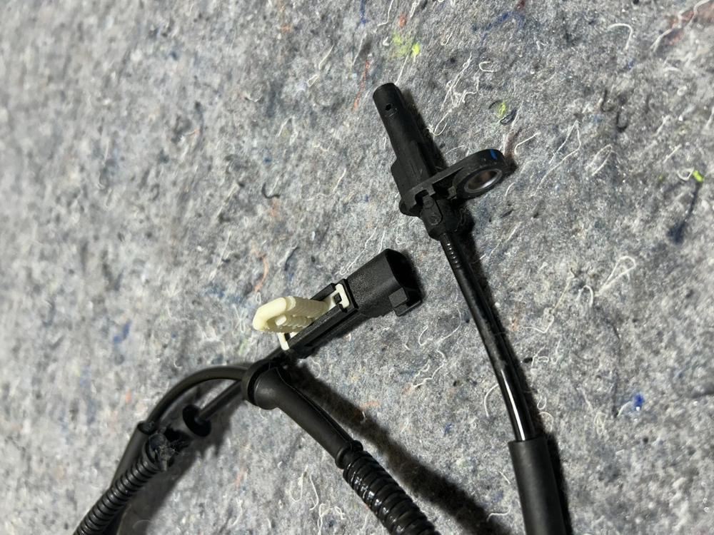 2021-2025 RAM 1500 Rear Anti Lock ABS Wheel Speed Sensor FL34-2C216-AD OEM – photo 4