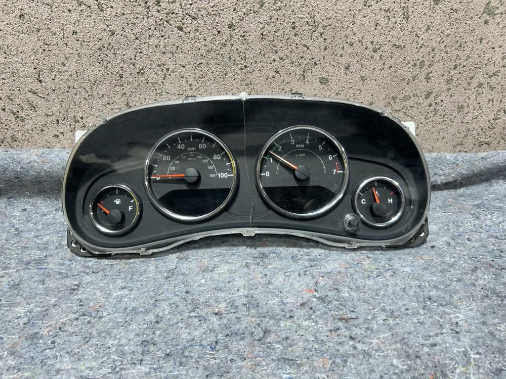 2015-2018 Jeep Wrangler Speedometer Instrument Panel Cluster Assy 56054392AF – photo 1