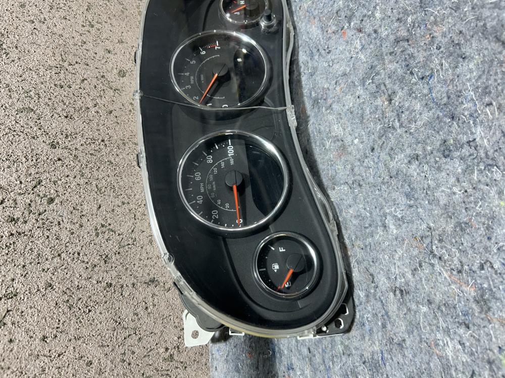 2015-2018 Jeep Wrangler Speedometer Instrument Panel Cluster Assy 56054392AF – photo 2