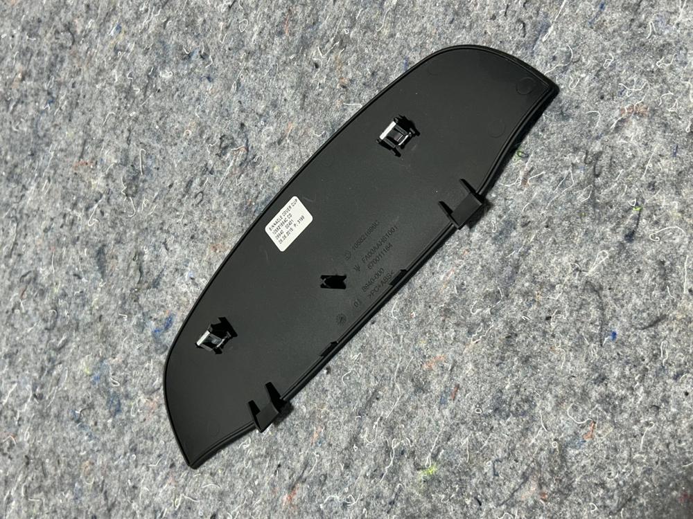 2015-2017 Maserati Ghibli Speedometer Cluster Trim Cover Panel 670011184 OEM – photo 3