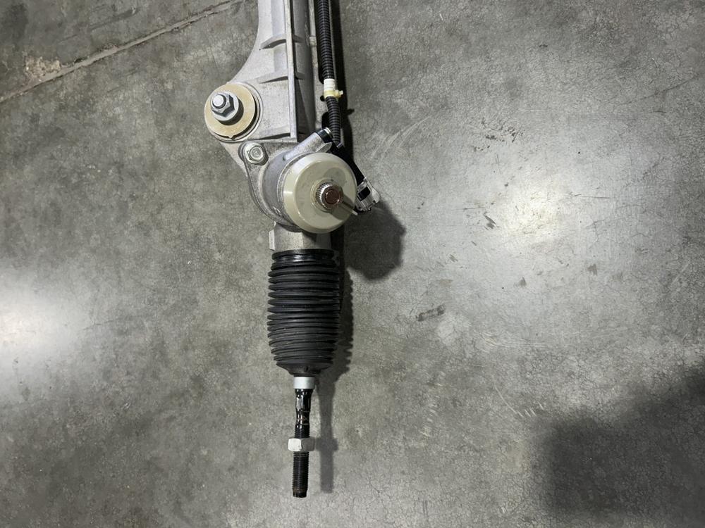 2017 Infiniti Q50 Redsport Electric Power Steering Rack & Pinion OEM – photo 3