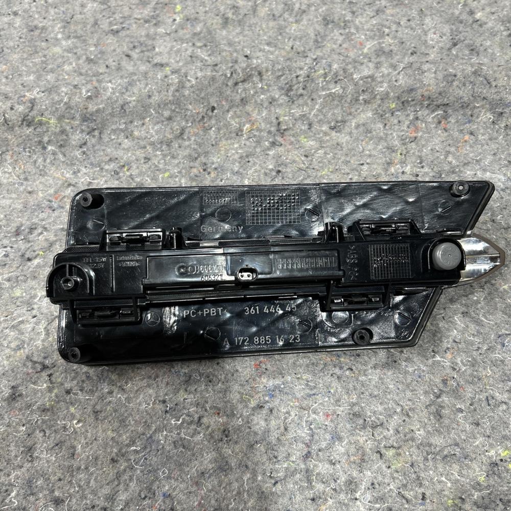 12-14 Mercedes W204 C250 C300 Front Left LED Light Fog Lamp OEM LH – photo 2