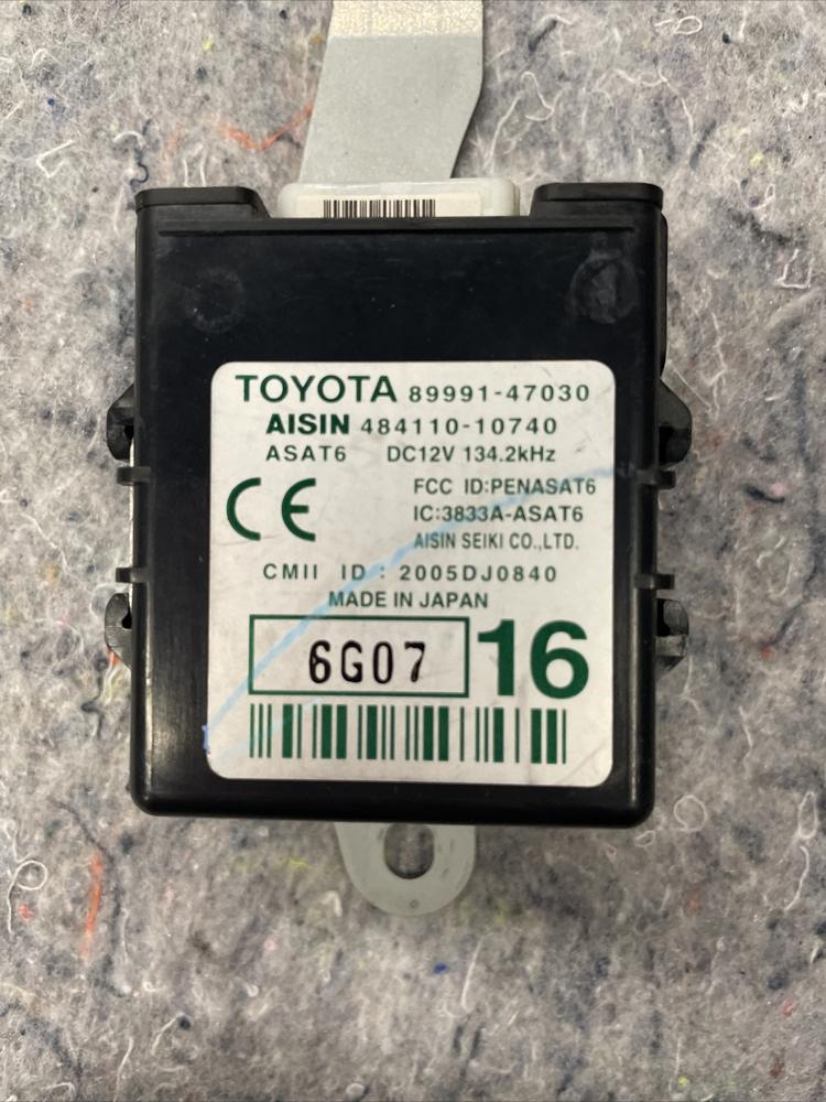 2004-2009 Toyota Prius Electrical Key Lock Oscillator 89991-47030 – photo 3