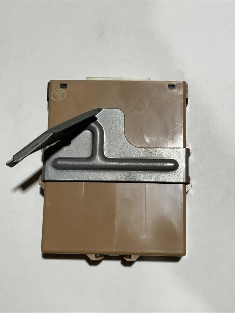 2006-09 Toyota Prius Network Gateway Computer Module Unit 89111-47050 OEM – photo 3
