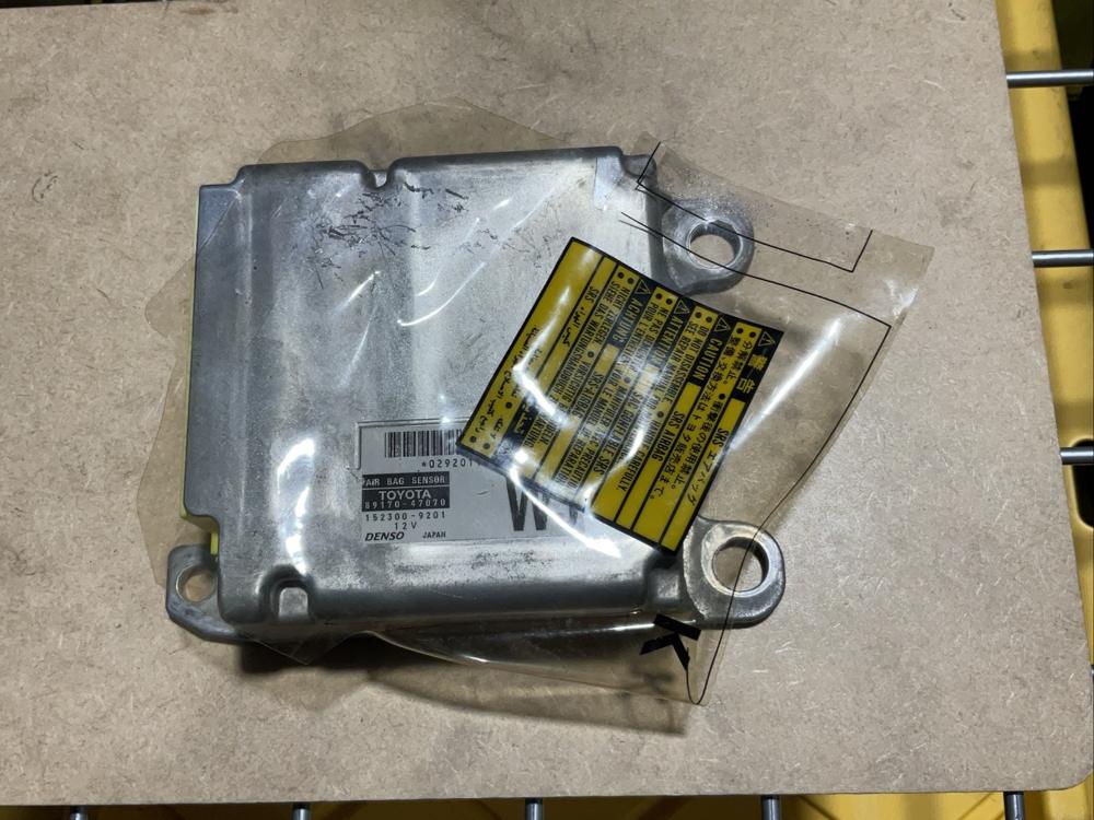 2004-2006 Toyota Prius Transmission Computer 89170-47070 . 152300-9201 OEM – photo 1