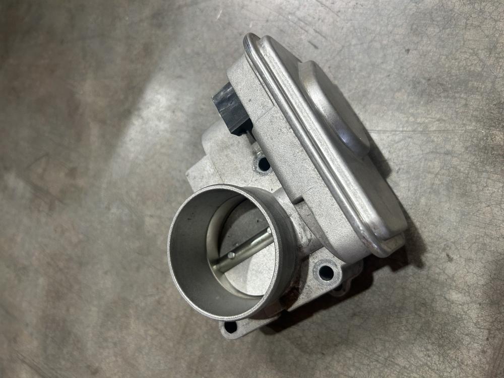 04891735AC Throttle Body for Chrysler 200 Dodge Jeep Compass Patriot 2.0L 2.4L – photo 1