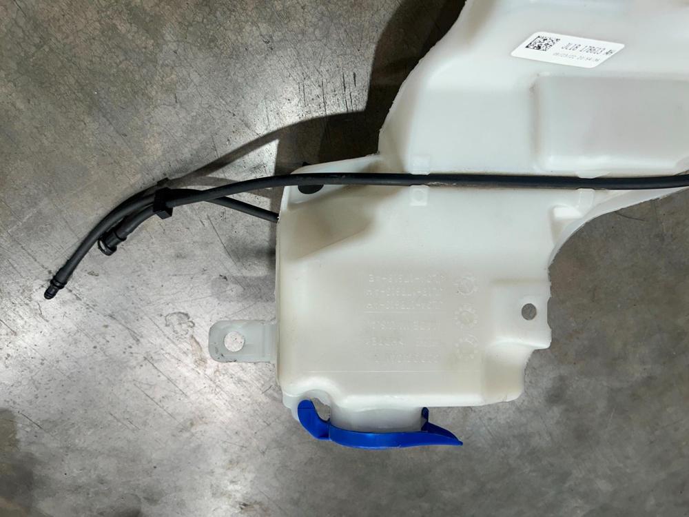 2019 Ford F150 Washer Bottle Reservior Pump JL3417B613AH OEM – photo 2