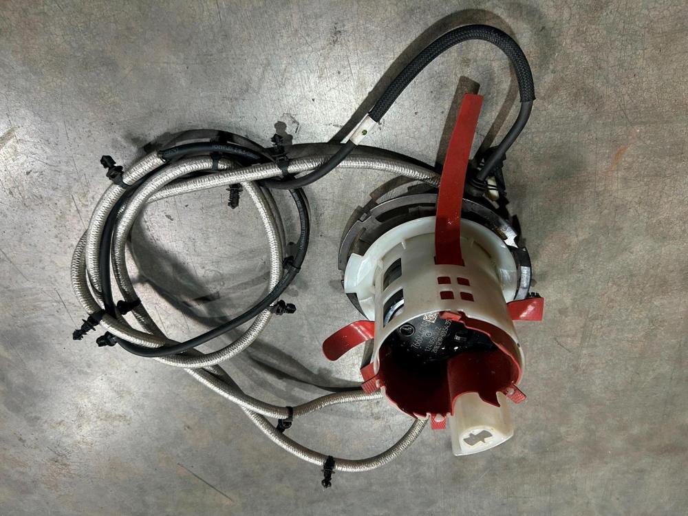 2017-2021 OEM HC3Z-5J229-B Diesel Exhaust Fluid Pump F150 250 350 – photo 2