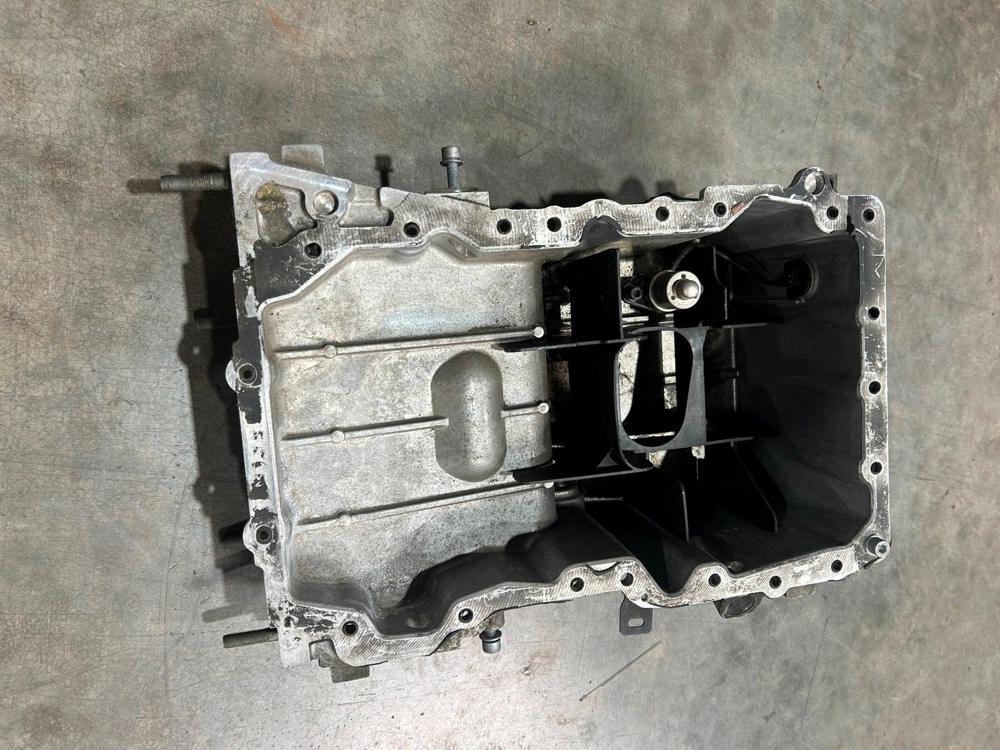 2014-2016 Maserati Ghibli 3.0L Rwd Engine Motor Lower Oil Pan OEM – photo 1