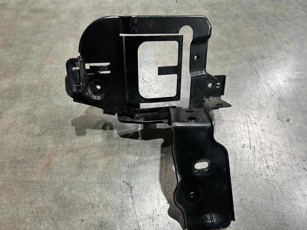 2018-2020 Ford F350 Sd Reinforcement Bracket OEM HC3B-16K196-A – photo 2