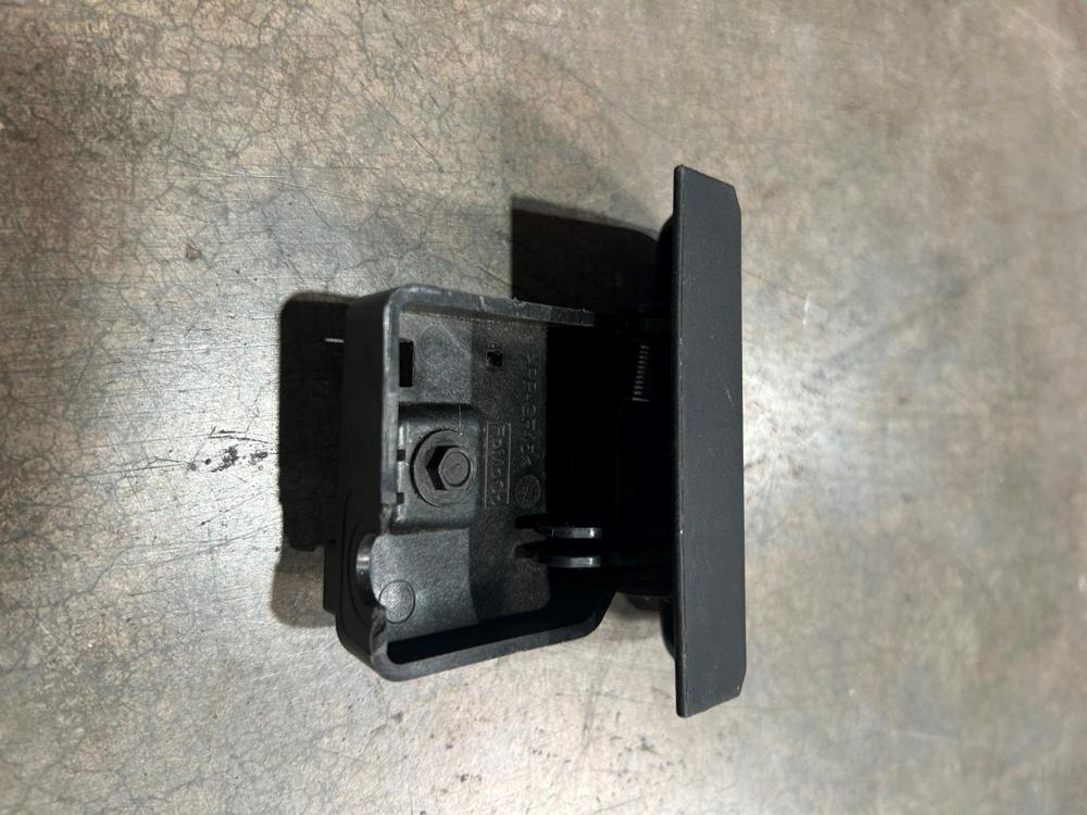 OEM Geniune Ford Handle HC3Z-2783-A – photo 3