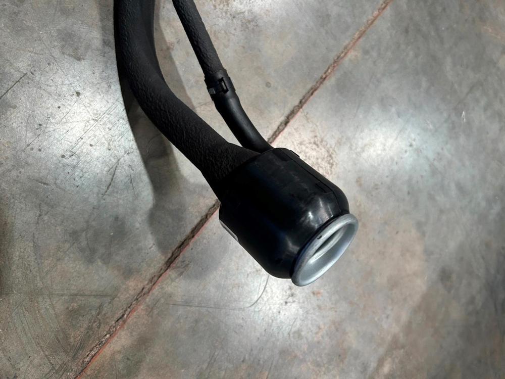 2020-2024 Kia Telluride 3.8L Fuel Gas Tank Filler Neck Hose Tube Pipe OEM – photo 3