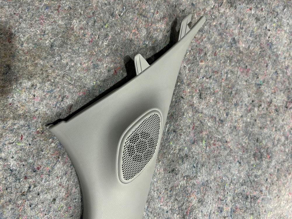 2018-2020 Chevrolet Spark Right Passenger Side Front Pillar Trim 42550452 – photo 3