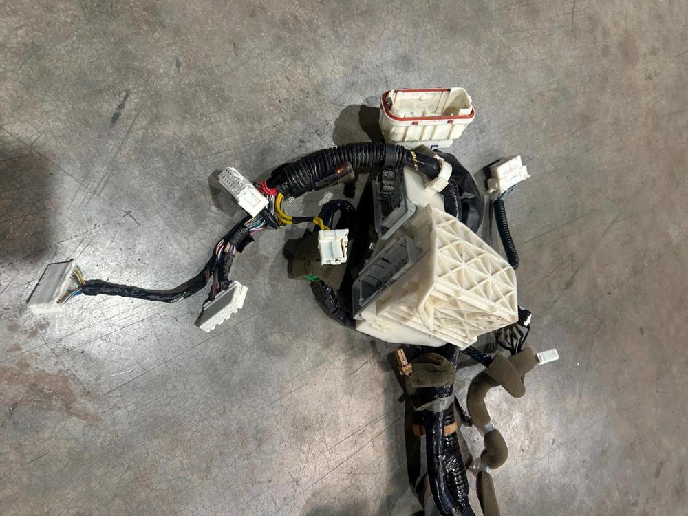 2014 Infiniti Q50 Dash Wire Harness 240104GA0C OEM – photo 3
