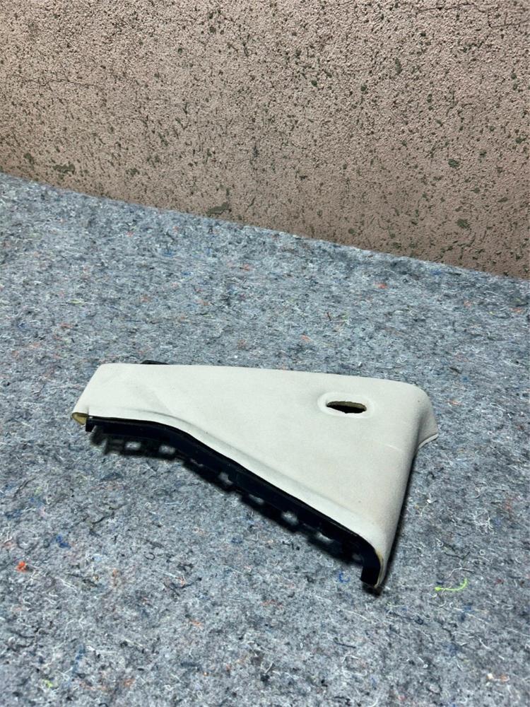 2014-2017 Maserati Ghibli Rear Left Driver Side C Pillar Trim Cover OEM – photo 1