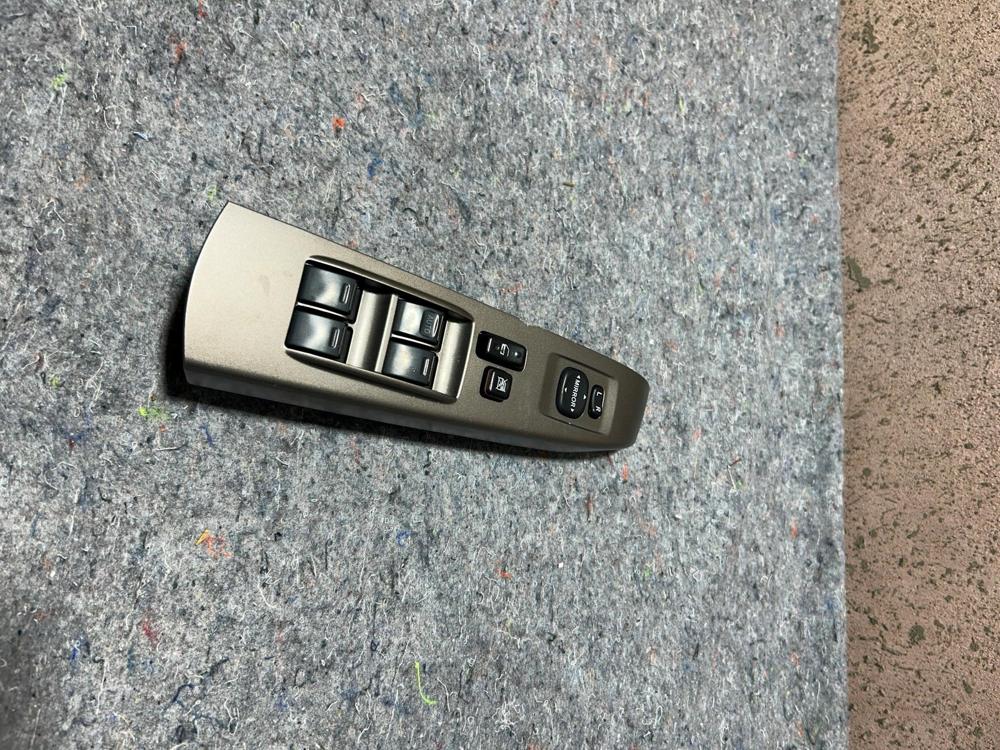 2004-2009 Toyota Prius Left Driver Side Master Power Window Switch 84820-47050 – photo 2