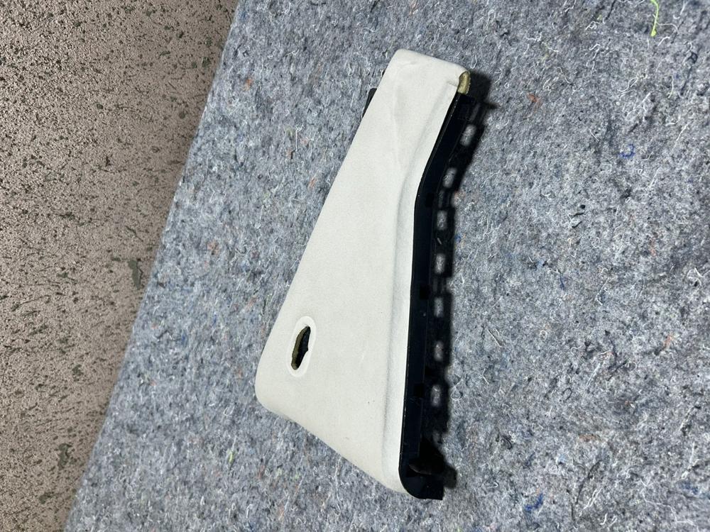 2014-2019 Maserati Ghibli SQ4 Right Passenger Side C Pillar Cover Trim OEM – photo 4