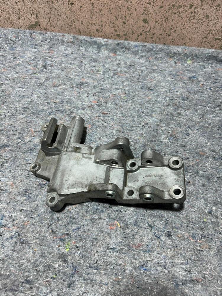 OEM Mopar Alternator Power Sterring Bracket 2007-2020 Journey Compass 4891592AA – photo 1