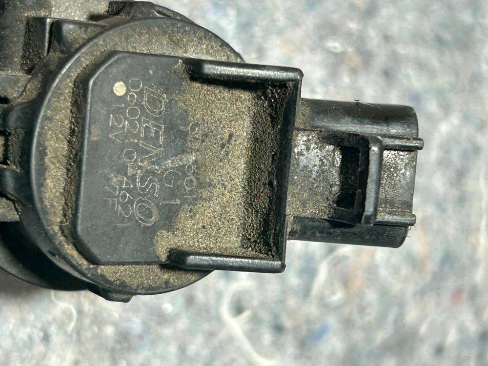 2006 Lexus Rx L1 Washer Water Tank Engine 0602104621 3.5 Petrol 206KW 26125114 – photo 2