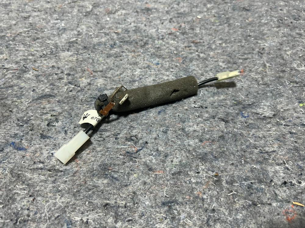 Maserati Ghibli Radio Antenna Wire Filter Harness 670007177 OEM – photo 1
