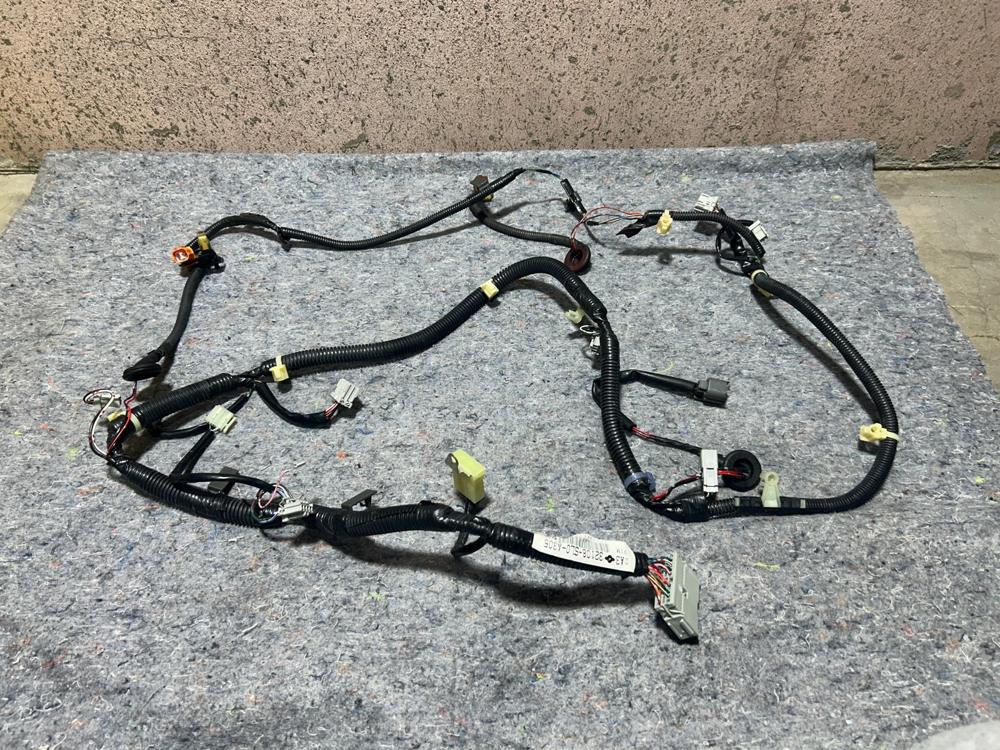 Honda 32108-TLA-305 Cord Floor Sub R OEM – photo 1