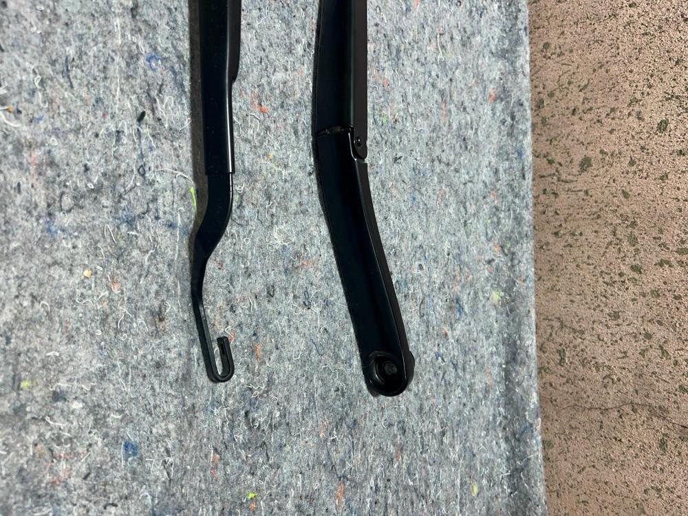 2020-2023 Kia Telluride Windshield Wiper Arm Front Lh+rh OEM – photo 2