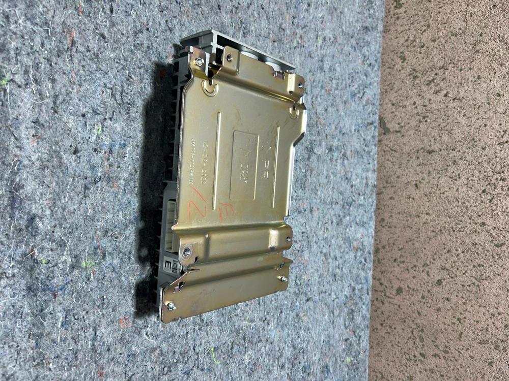 2830080020REV03 Infiniti Bose Radio Amplifier Module Assembly OEM Genuine – photo 2