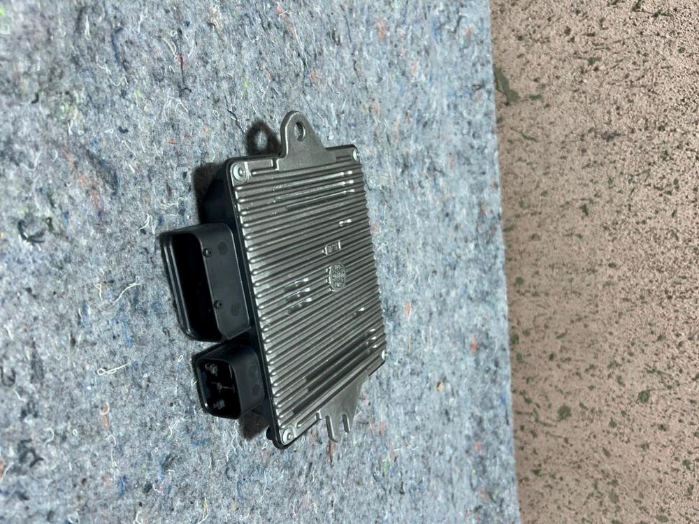2017-2022 Infiniti Q50 OEM Variable Timing Vtc Control Module Unit 237F0-6HH0A – photo 2