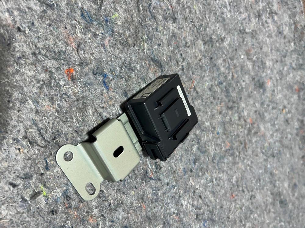16-20 Infiniti Q50 Intergrated Dynamic Computer Control Module Unit Idm OEM – photo 2