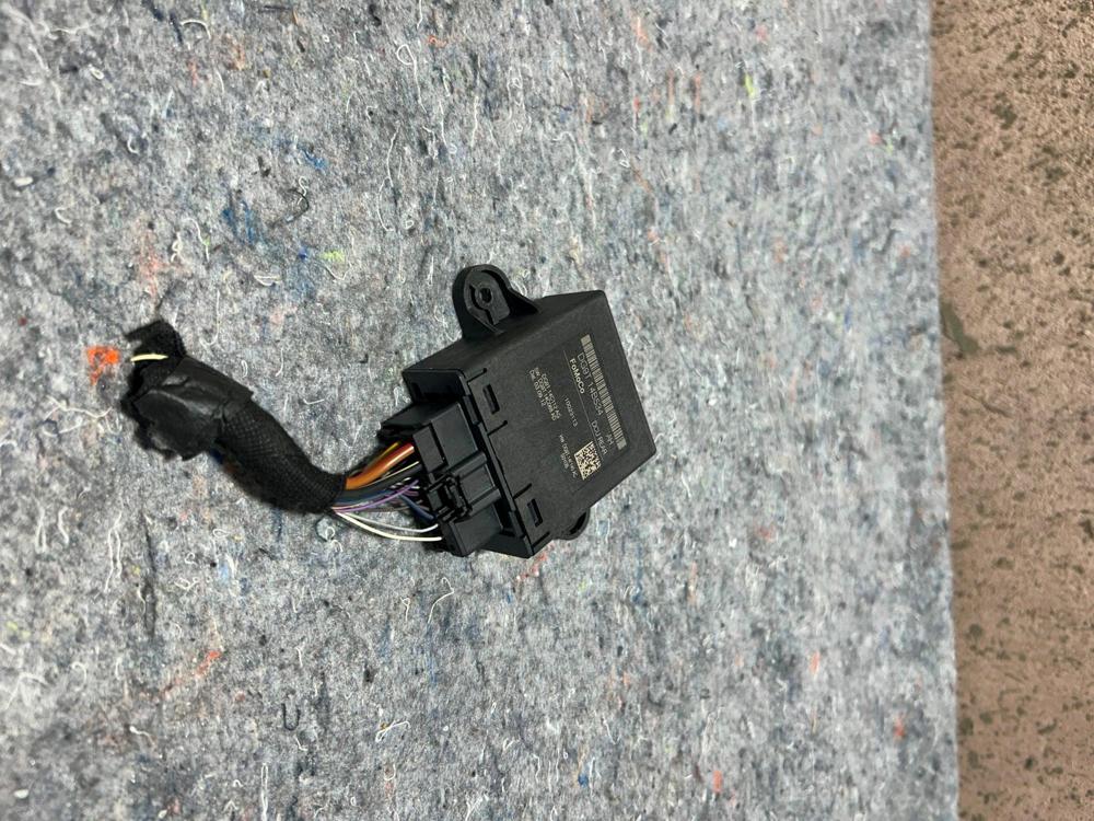 15-19 Lincoln Mkc Rear Left Side Door Control Module Unit DG9T14B534 OEM – photo 2