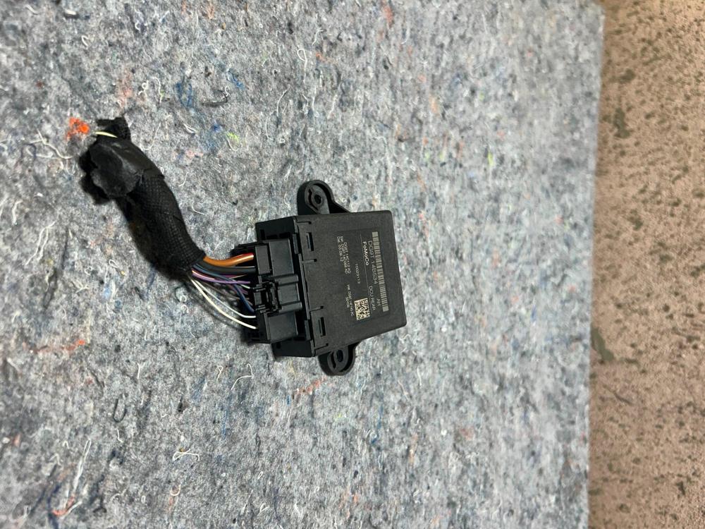 15-19 Lincoln Mkc Rear Left Side Door Control Module Unit DG9T14B534 OEM – photo 3
