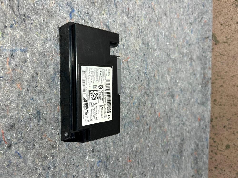 Jeep Dodge Grand Caravan Communication Control Module 05091959AB OEM – photo 2