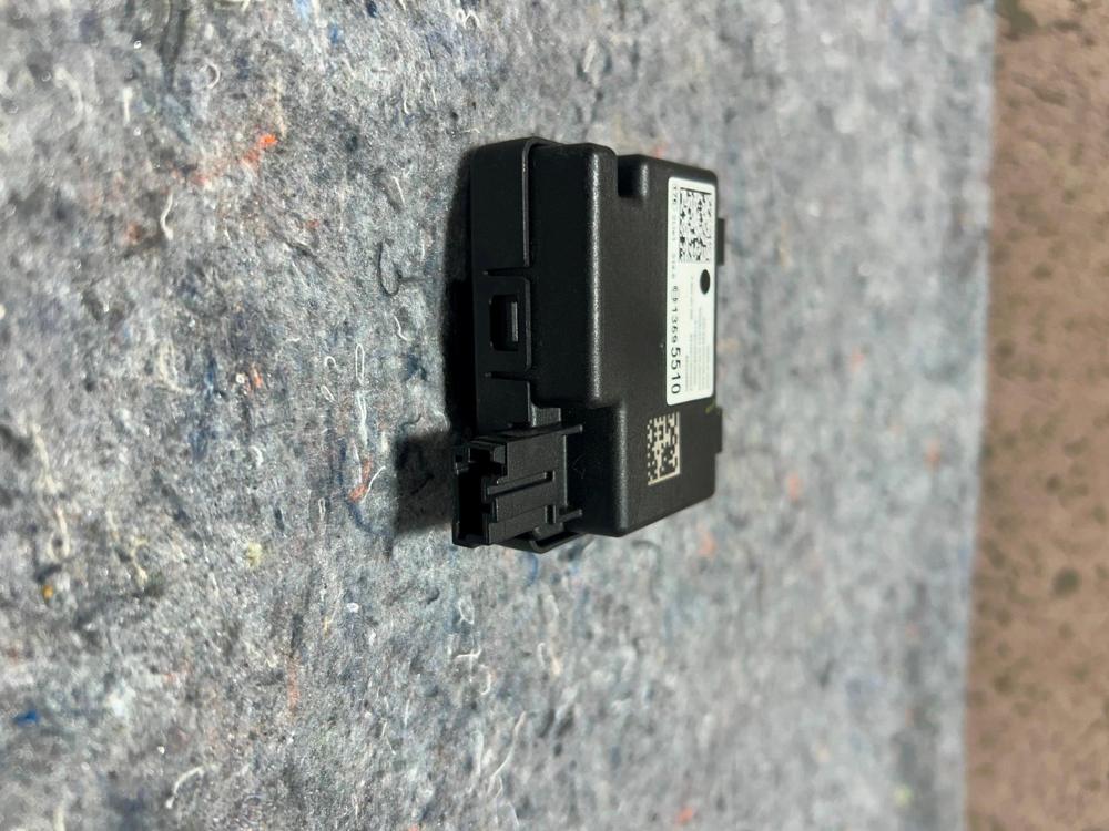 2018-2024 Chevrolet Equinox Keyless Entry Remote Receiver Module 13595510 OEM – photo 4