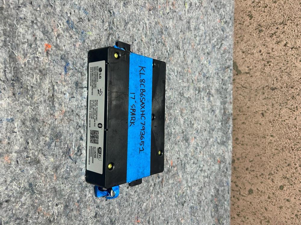 2017 Chevy Spark Communication Box Module LH 84136296 OEM – photo 2