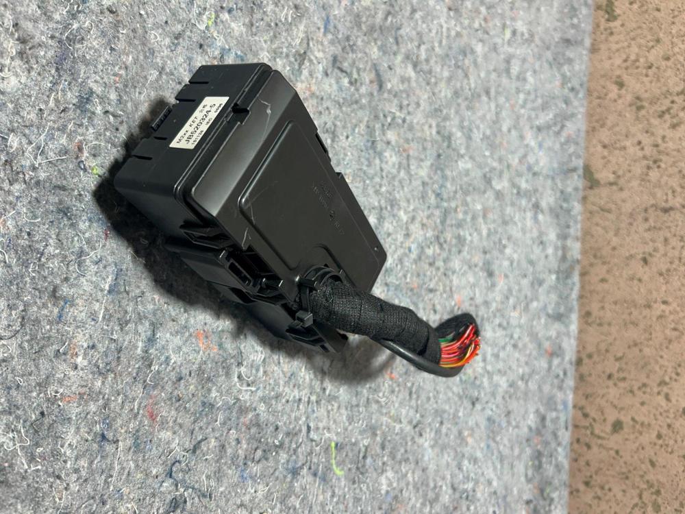 2015-2019 Fuse Box JB520324-5 – photo 4