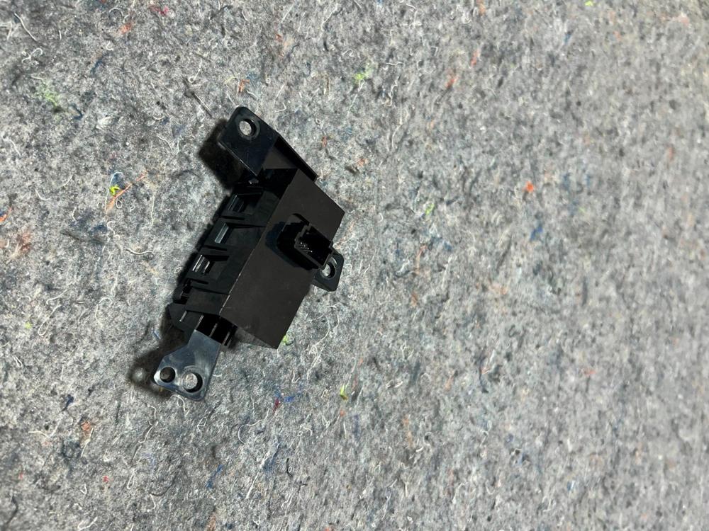 2014-2022 Infiniti Q50 OEM Left Front Lower Dash Traction Control Trunk Switch – photo 4