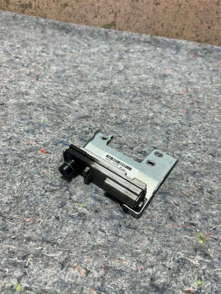 2014 Infiniti QX60 Front Windshield Lane Assist Camera Module 284G31ME0C OEM – photo 1