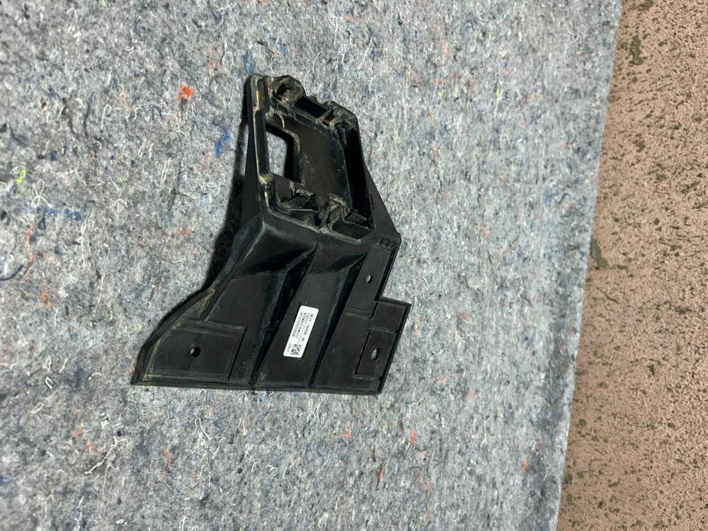 2022 Ford Expedition Max Righ Radar Sensor Module Bracket OEM NL1T-14H036-AF – photo 3