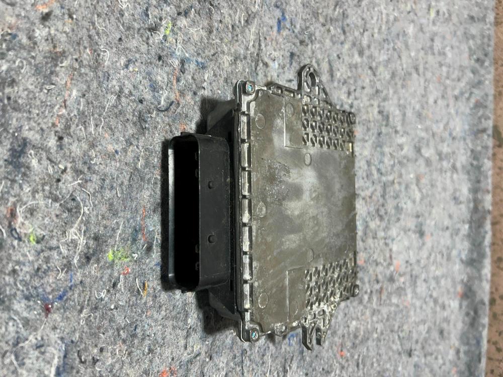 2014 2015 Infiniti Q60 Variable Valvetrain Control Module OEM 237513EV0A – photo 2